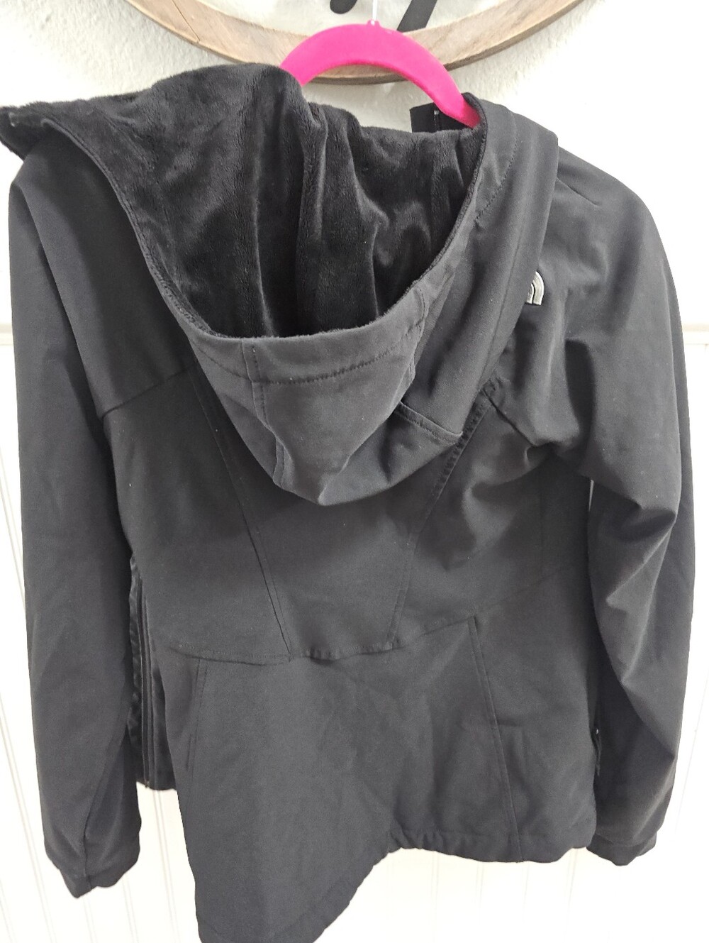 The North Face Womens Black Hooded Softshell Jacket - Picture 4 of 5